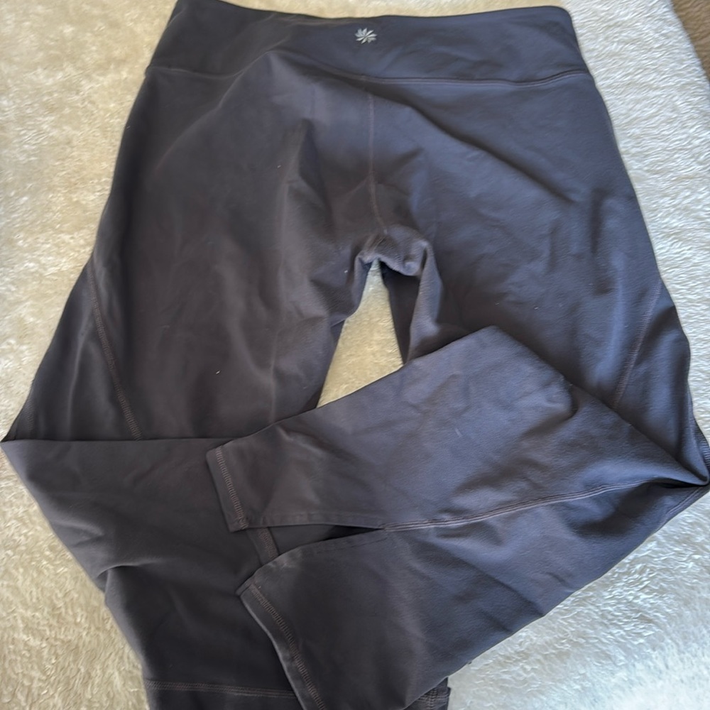 Athleta crops